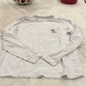 White Long Sleeve Vineyard Vines Shirt with Pocket Design